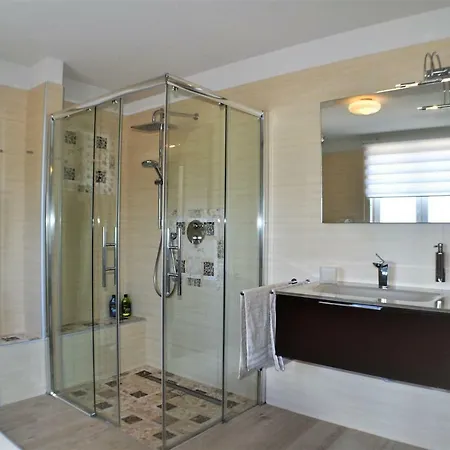 Porta Appartement *